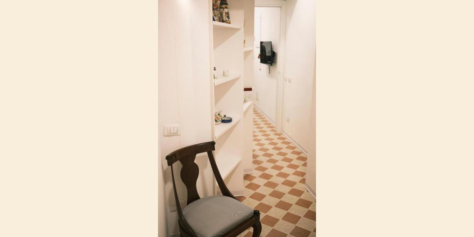 Nespolino, Piccola Casetta In Centro Storico Al Piano Terra Con Piccolo Spazio Esterno Privato Napoli Eksteriør billede